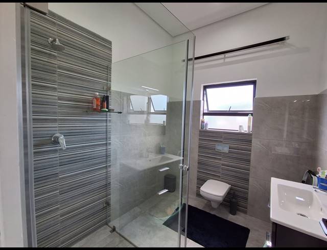 3 BEDROOM HOUSE FOR SALE IN PALM LAKES ESTATE